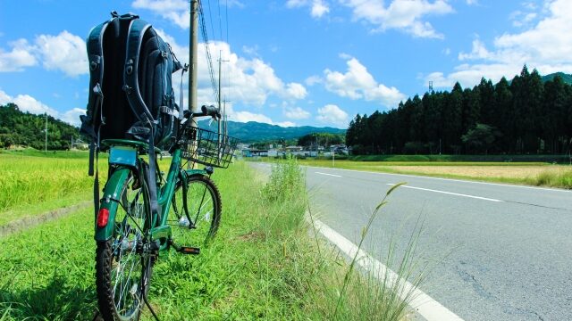 自転車と道