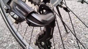 TB1のリアディレイラー