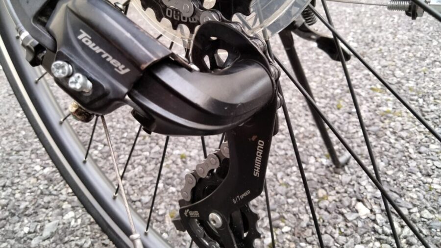 TB1のリアディレイラー