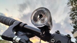 TB1ハブダイナモライト